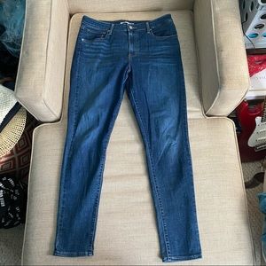 Levi’s Skinny Jeans